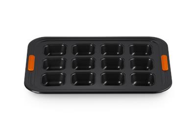 Le Creuset Metal Bakeware 12 Cup Brownie Pan