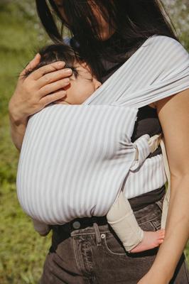 Swan - Aerial Newborn Buckle Wrap
– WildBird