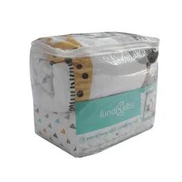 Reversible Comforter 6 piece set - Baby Safari | Babies R Us Online