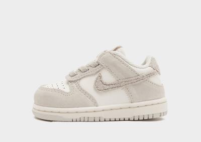 White Nike Dunk Low Infant