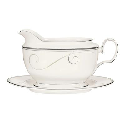 Gravy boat
