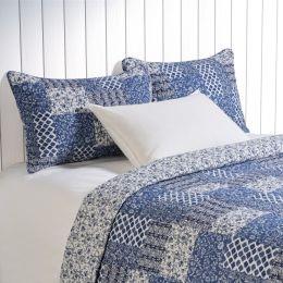Donalda Quilt Set