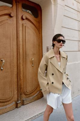 CROPPED TRENCH COAT WITH BELT AND EPAULETS - Light camel | ZARA Canada