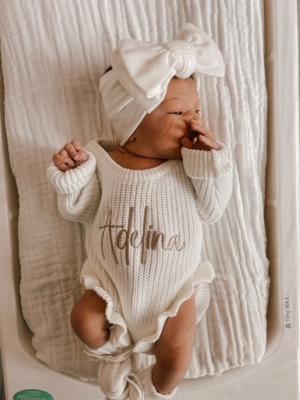 CUFF NEWBORN LACE BOOTIES - MILK
 – Petite + Co
