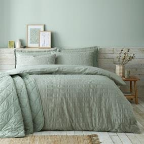 Aria Seersucker 100% Cotton Duvet Cover & Pillowcase Set | Dunelm
