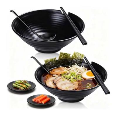 Vivimee Unbreakable Japanese Style Ramen Bowl Set of 2, 37oz Black Large Matte Melamine Bowls and Spoons Set with Chopsticks & Saucers for Pho Thai Mi
