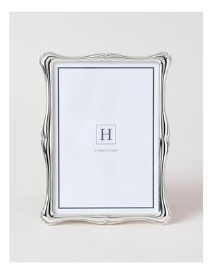 Heritage Vienna Photo Frame 20x25cm in Silver | MYER