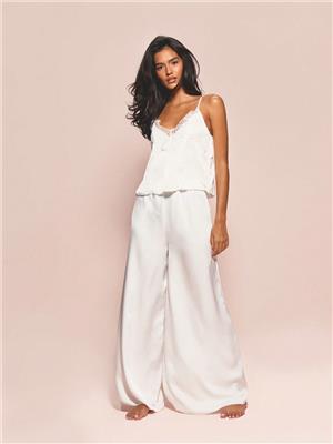 MISSGUIDED Lace Trim Chiffon Cami And Pant Set｜MISSGUIDED