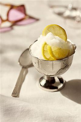 Scalloped Ice Cream Bowl