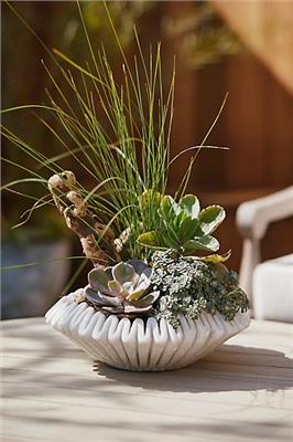Ruffled Marble Bowl