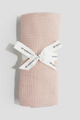 Light dusty pink Cotton muslin baby blanket at H&M Home | H&M GB
