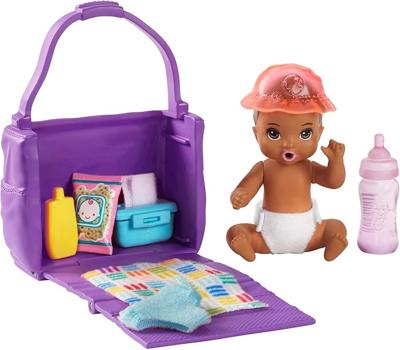 Amazon.com: Barbie Skipper Babysitters Inc Doll & Accessories, Feeding & Bath Set with Color-Change Baby Doll, Tub & Accessories : Toys & Games