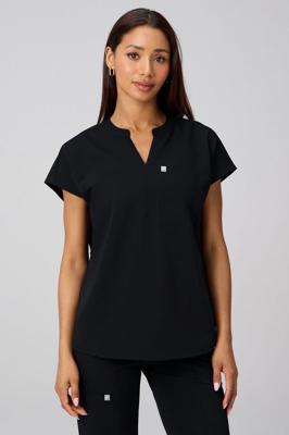 Evolve Oversized Scrub Top - Fabletics