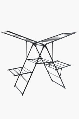 Meru Clothing Rack