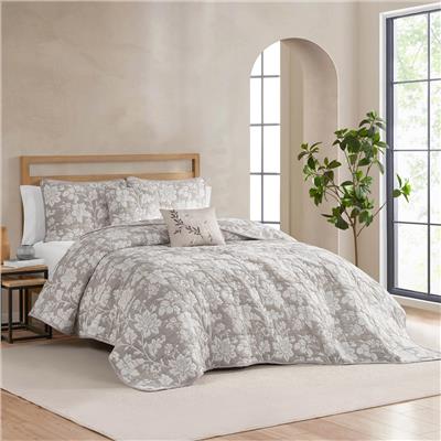 West Park Margueritte 5-piece Quilt Set | Costco