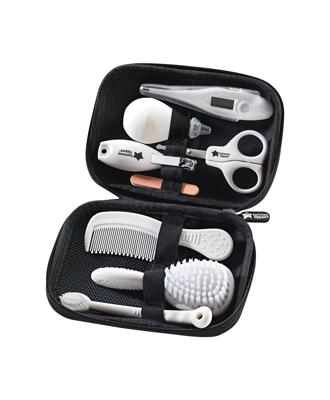 Tommee Tippee Closer to Nature Healthcare and Grooming Kit | Health & Wellbeing – Mamas & Papas UK