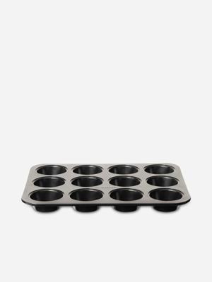S&P Sunday Bake Muffin Pan 12 Cup | Bash