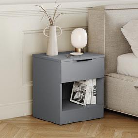 Hayes 1 Drawer Bedside Table | Dunelm