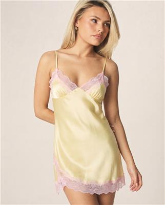 Julie Mini Lace in Butter Yellow/Pink – Maison Robes