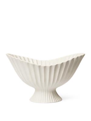 Fountain Centrepiece in Off-White