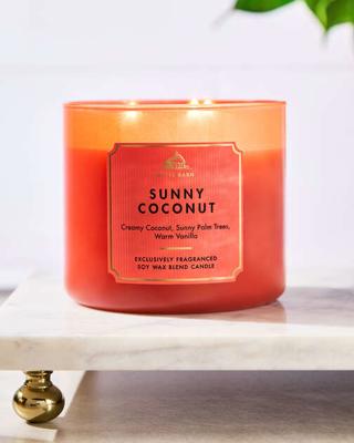 Sunny Coconut 3-Wick Candle | Bath & Body Works