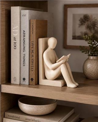 Bookend Reading Figure